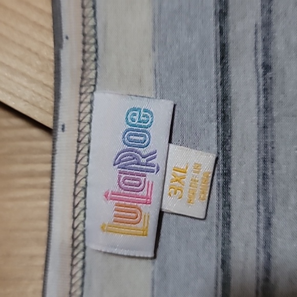 Irma Tunic 3XL - Picture 2 of 5